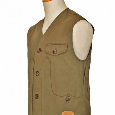 Gilet realizzato  in vari tessuti, canvas, fustagno e velluto
