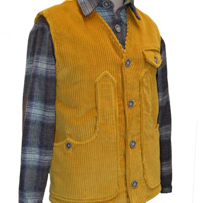 Gilet realizzato  in vari tessuti, canvas, fustagno e velluto