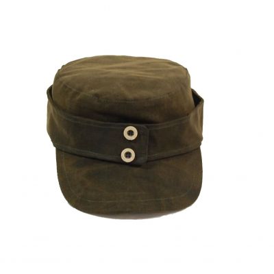 Cappello tessuto oliato