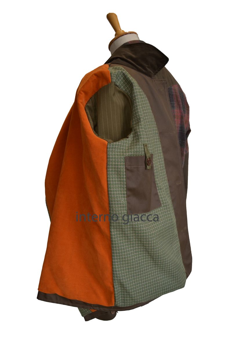 Giacca canvas  antispina totalmente antistrappo, foderata con leggero panno di lana.